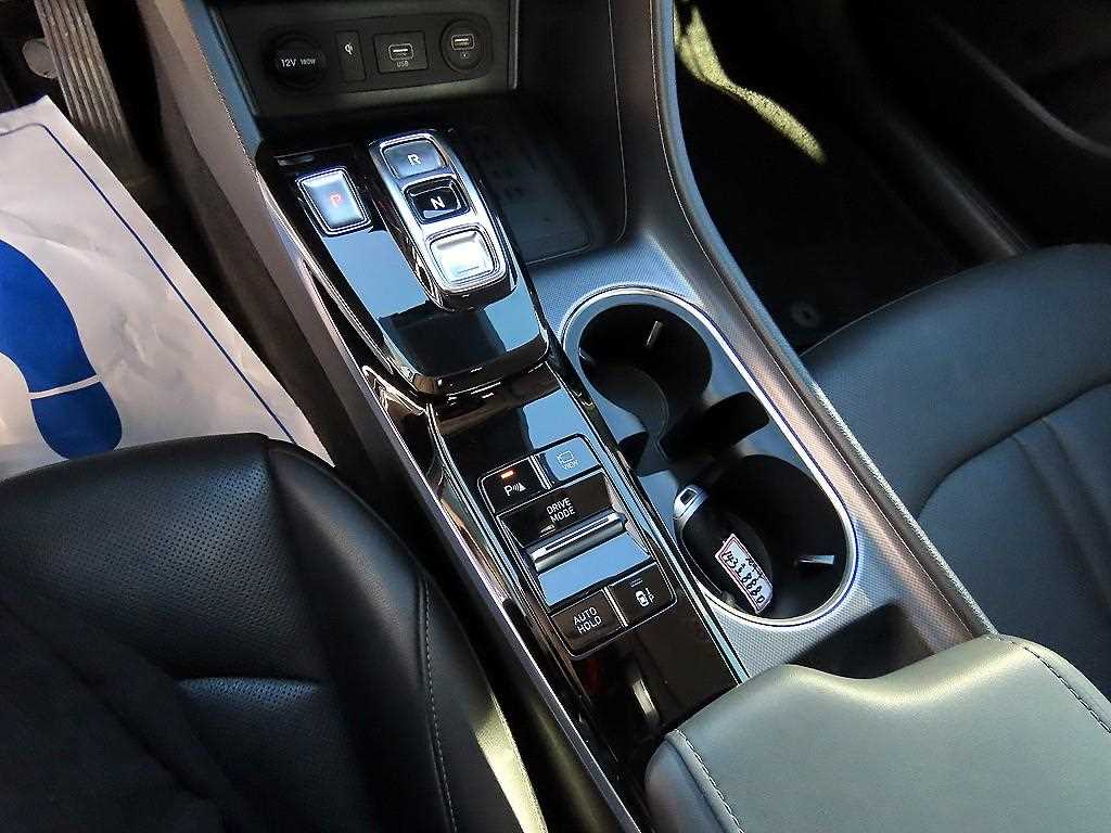 현대 쏘나타(DN8) 1.6 터보 프리미엄 플러스 - 이미지 3