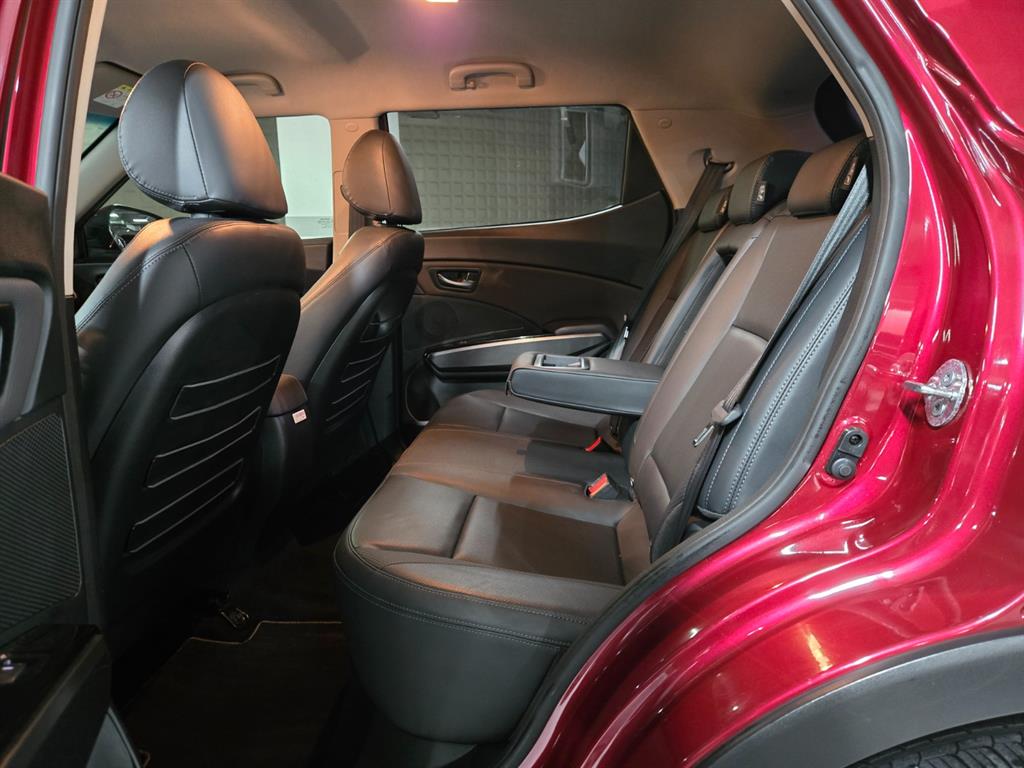 KG모빌리티(쌍용) 베리 뉴 티볼리 1.5 가솔린 2WD V3 - 이미지 9