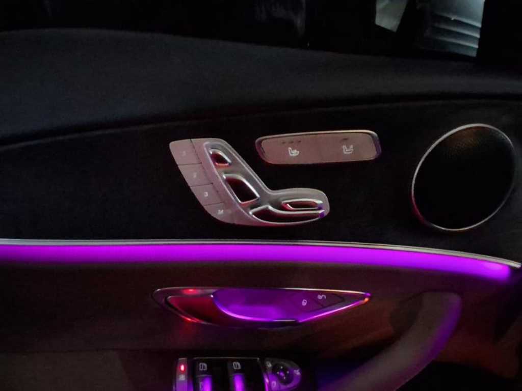 벤츠 E클래스(5세대) E220d 아방가르드 - 이미지 3