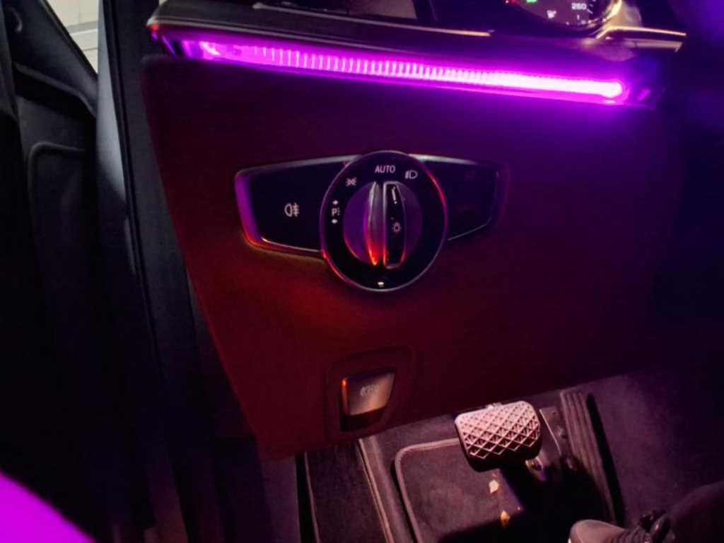 벤츠 E클래스(5세대) E220d 아방가르드 - 이미지 8