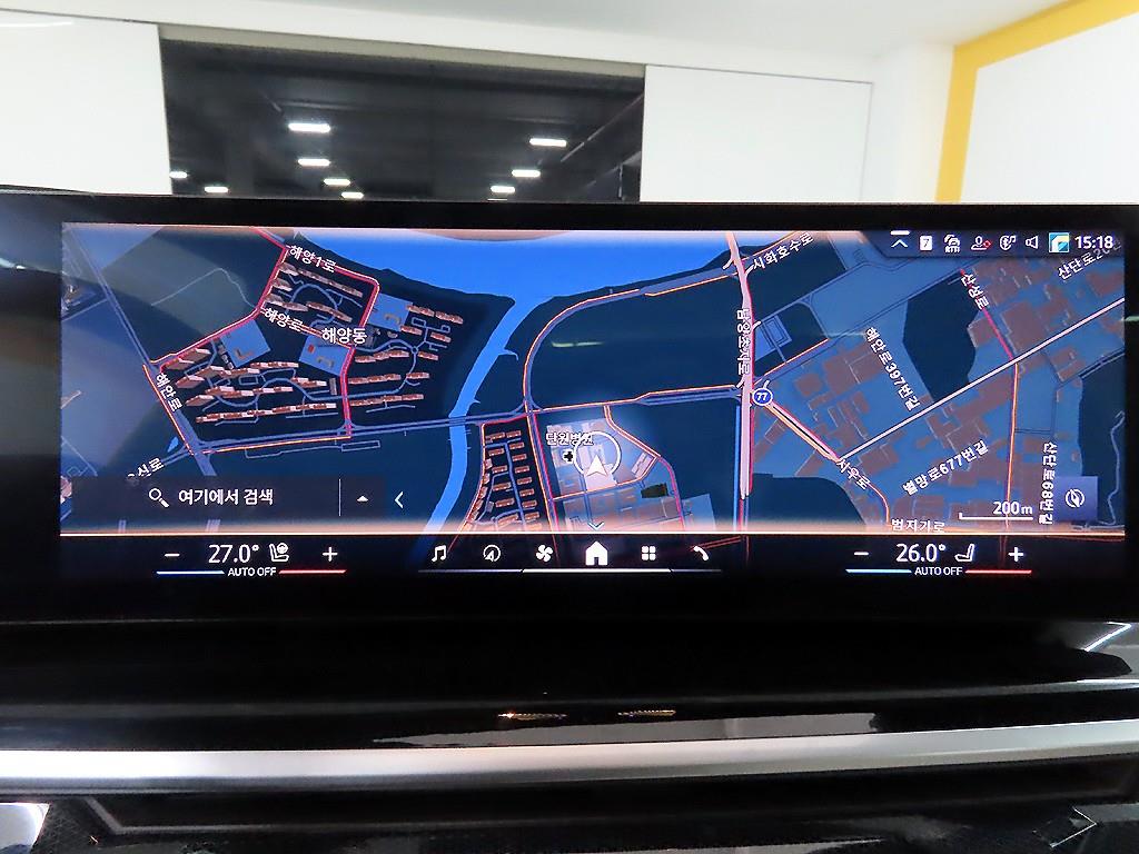 BMW X7 40i xDrive M스포츠 팩 - 이미지 11