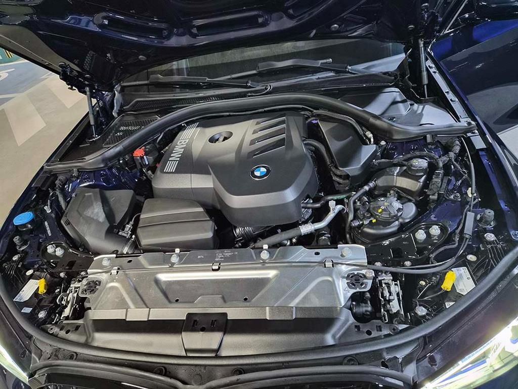 BMW 3시리즈(7세대) 320i - 이미지 7