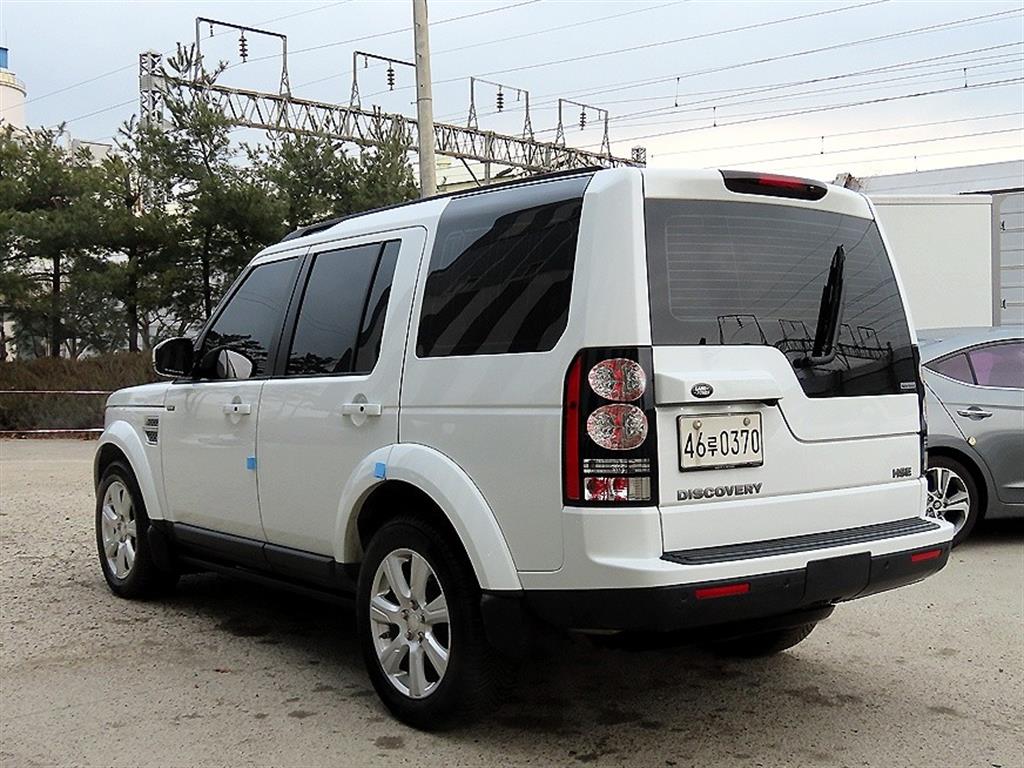 랜드로버 디스커버리4 3.0 SDV6 HSE - 이미지 18