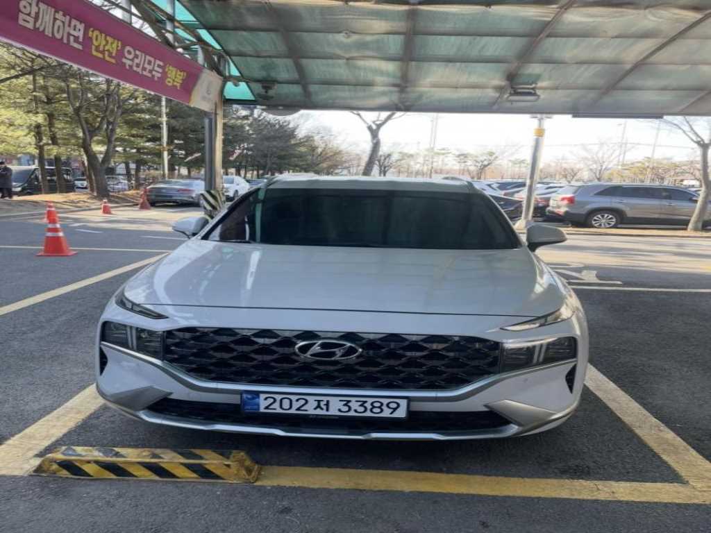 현대 더 뉴싼타페 디젤 2.2 2WD 캘리그래피 - 이미지 4