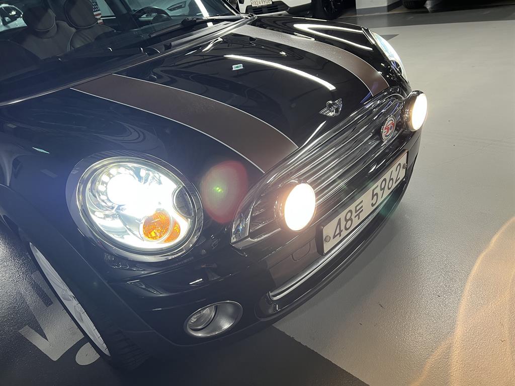 미니 쿠퍼(2세대) 1.6 메이페어 - 이미지 9