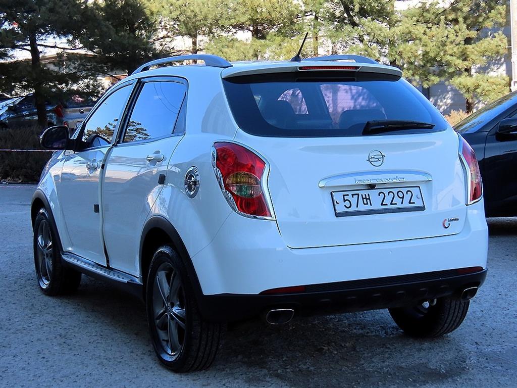 KG모빌리티(쌍용) 코란도C 클러비 2WD - 이미지 4