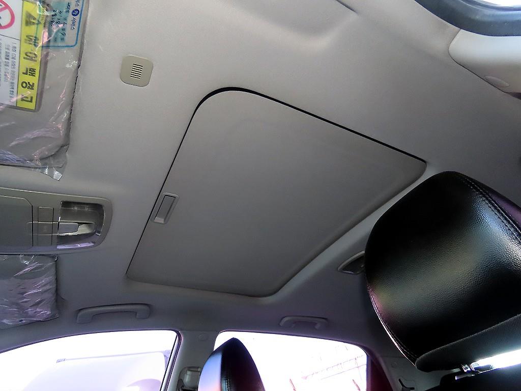 KG모빌리티(쌍용) 코란도C 클러비 2WD - 이미지 15