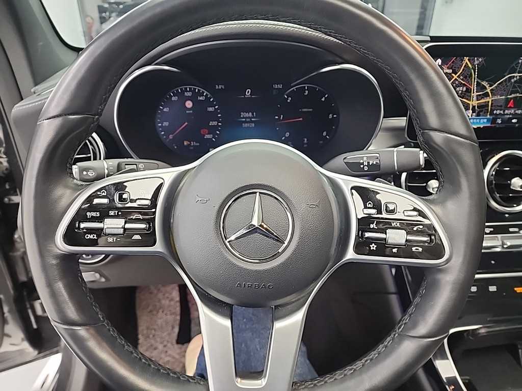 벤츠 GLC클래스 GLC 220d 4매틱 - 이미지 5