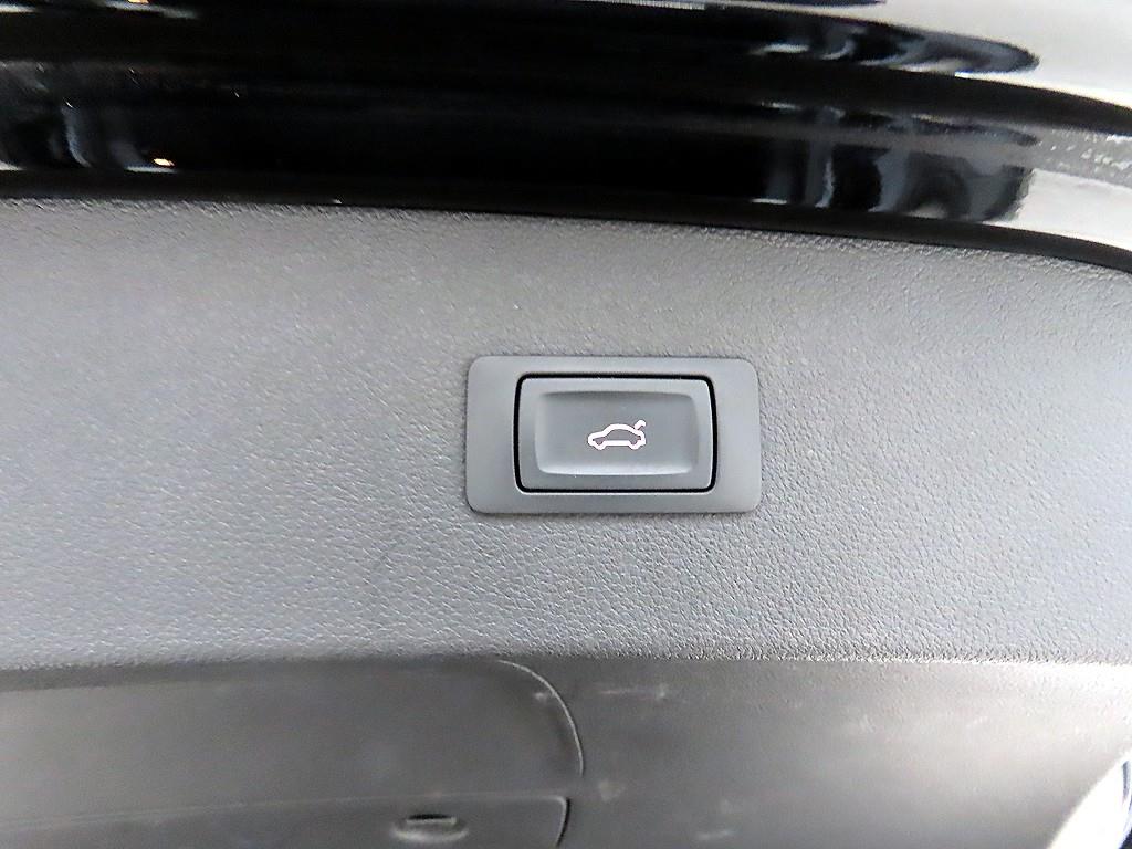 아우디 A7 55 TDI 콰트로 다이나믹 - 이미지 17