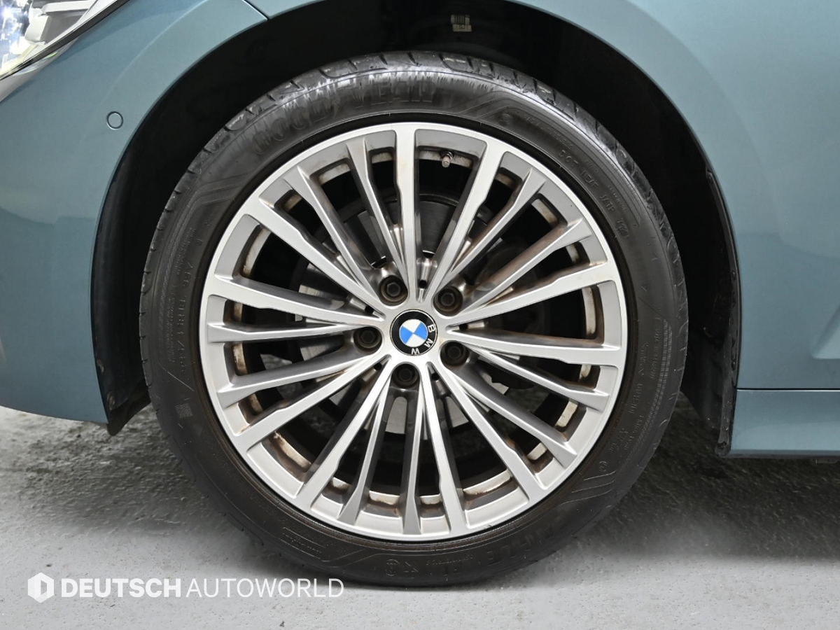 BMW 3시리즈(7세대) 투어링 320i 럭셔리 라인 - 이미지 11