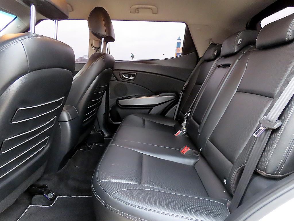 KG모빌리티(쌍용) 베리 뉴 티볼리 1.5 가솔린 2WD 직판용