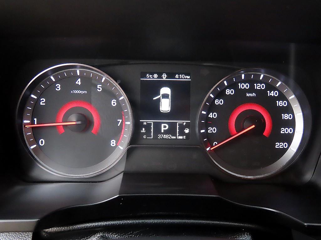 KG모빌리티(쌍용) 베리 뉴 티볼리 1.5 가솔린 2WD 직판용 - 이미지 3