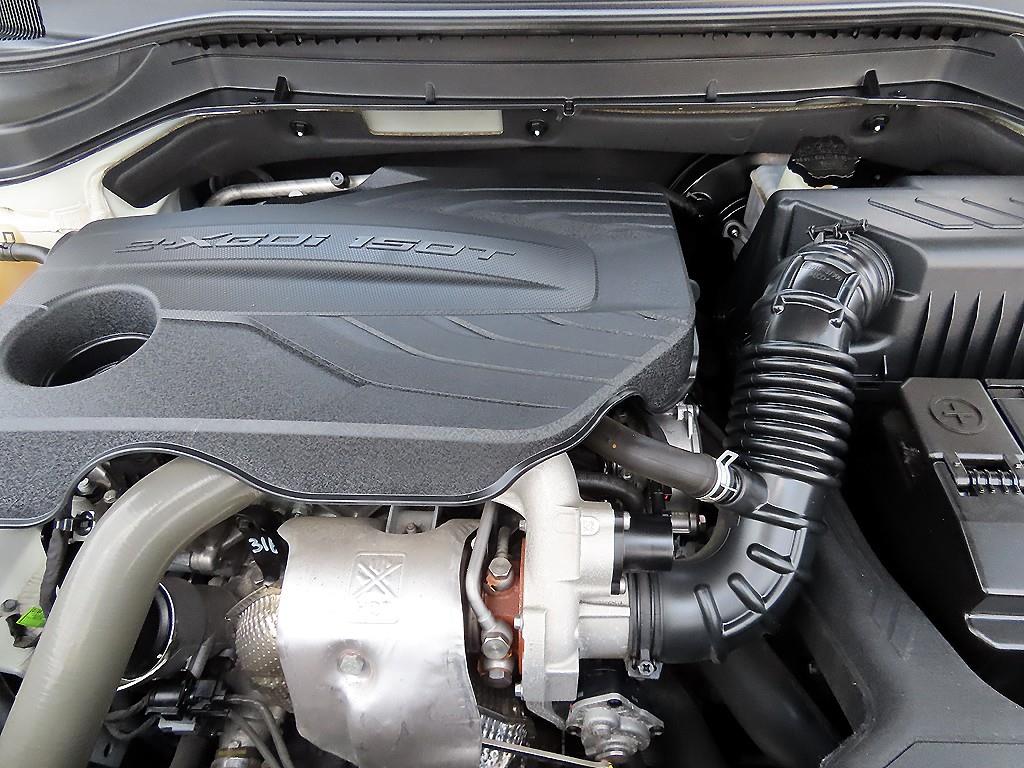 KG모빌리티(쌍용) 베리 뉴 티볼리 1.5 가솔린 2WD 직판용 - 이미지 15