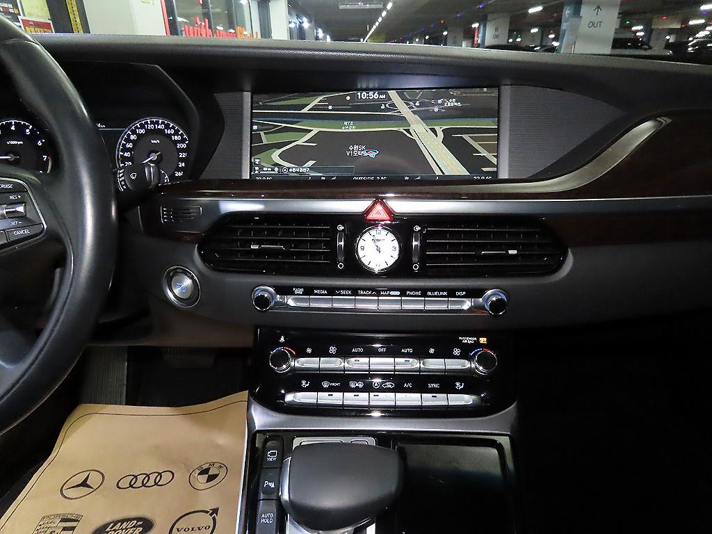 제네시스 EQ900 3.8 GDi AWD 프리미엄 럭셔리 - 이미지 3