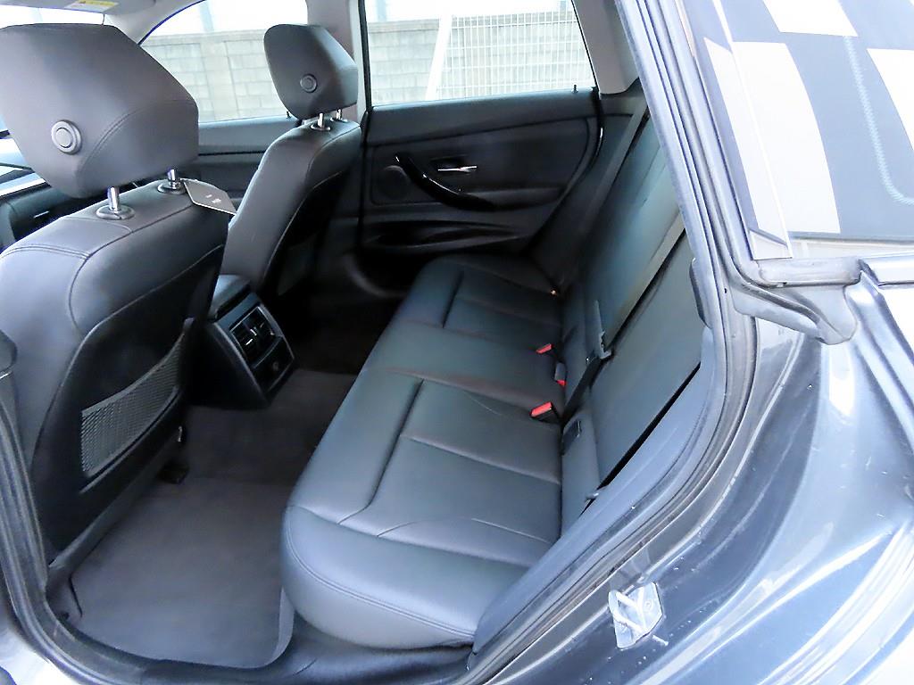 BMW 그란투리스모(GT) 3시리즈 GT 320d - 이미지 18