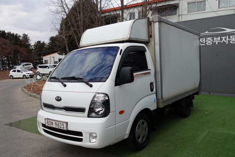 기아 봉고Ⅲ화물 내장탑차 1톤 킹캡
