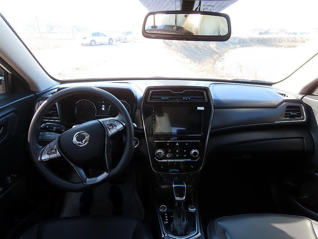 KG모빌리티(쌍용) 베리 뉴 티볼리 1.5 가솔린 2WD 직판용 - 이미지 17