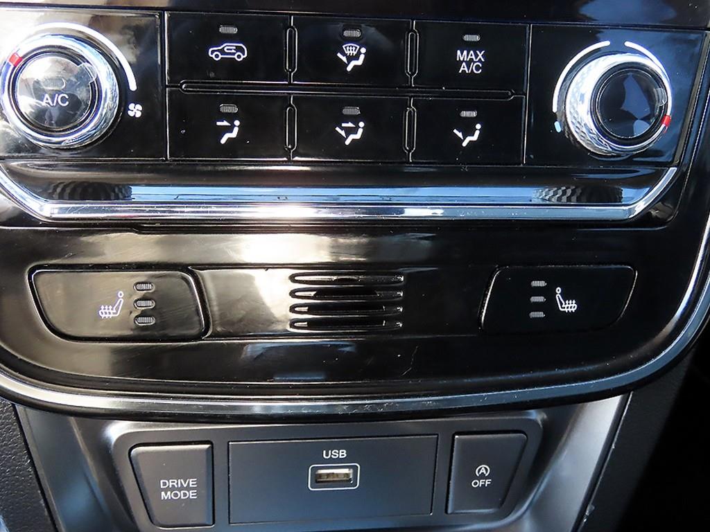 KG모빌리티(쌍용) 베리 뉴 티볼리 1.5 가솔린 2WD 직판용 - 이미지 15