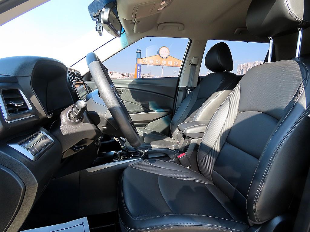 KG모빌리티(쌍용) 베리 뉴 티볼리 1.5 가솔린 2WD 직판용 - 이미지 20