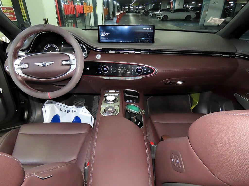 제네시스 GV70 2.5T 2WD 기본형 - 이미지 19