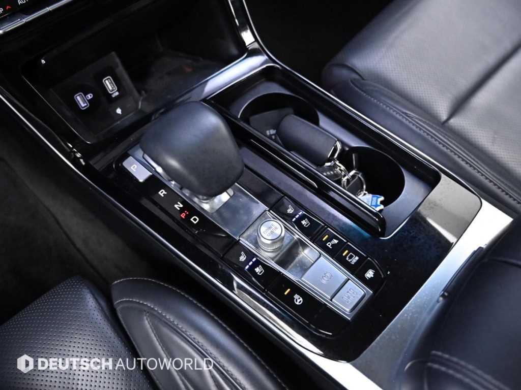 기아 K7 프리미어 하이브리드 시그니처 - 이미지 4