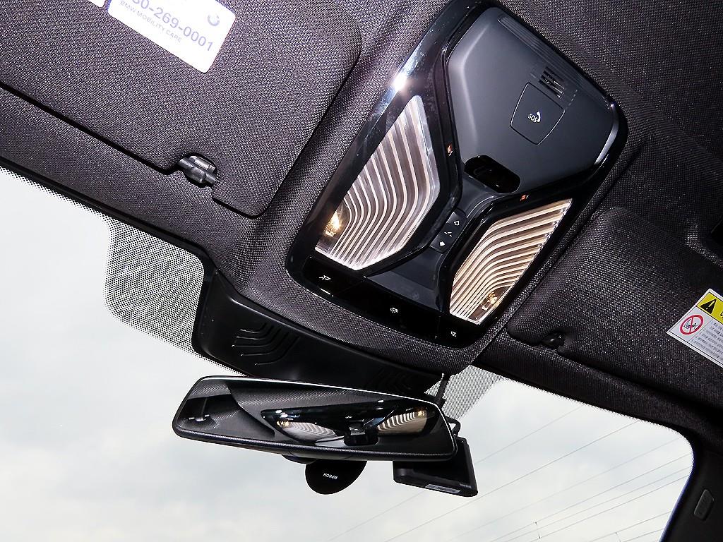 BMW 5시리즈(7세대) 520d xDrive M스포츠팩 플러스 - 이미지 12