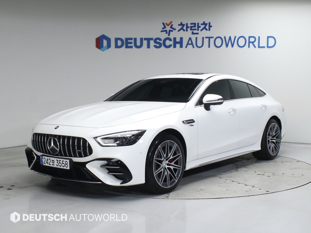 벤츠 AMG GT 43 4매틱+ - 이미지 14