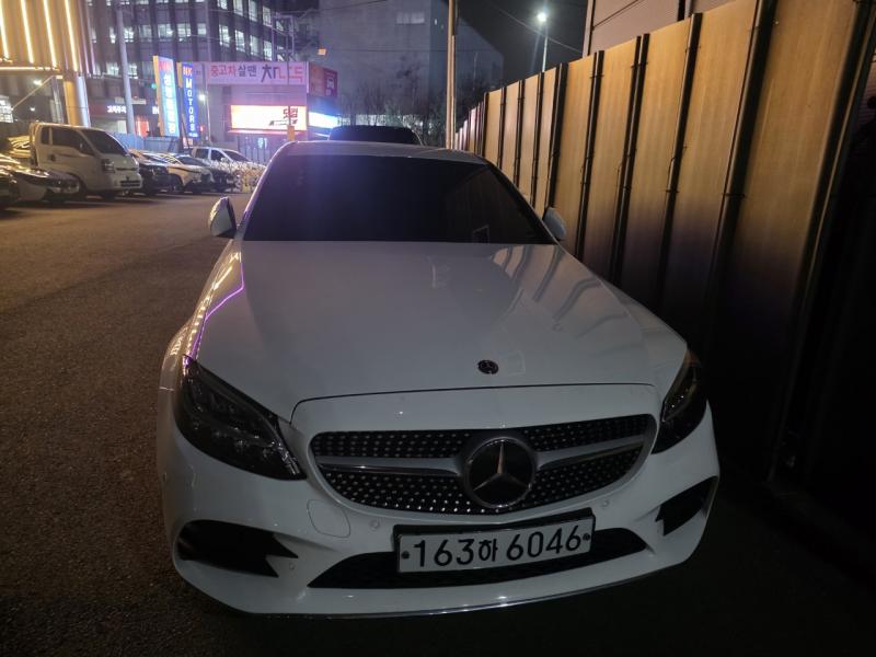 벤츠 C클래스(4세대) C200 AMG 라인 - 이미지 2