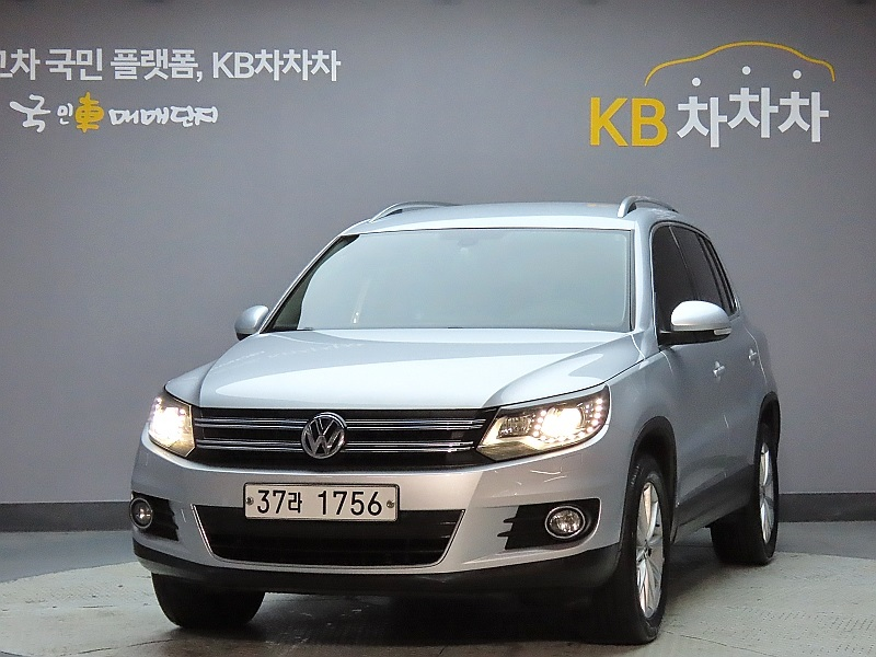 폭스바겐 티구안 2.0 TDI 블루모션