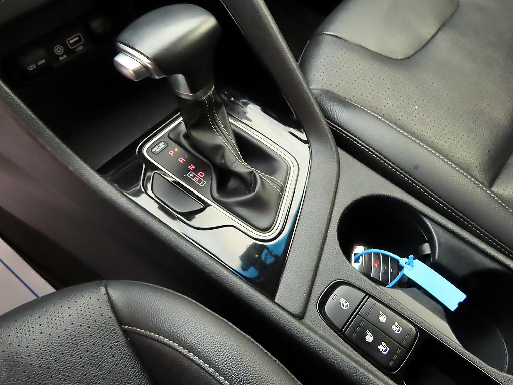 기아 니로 1.6 하이브리드 프레스티지 - 이미지 12