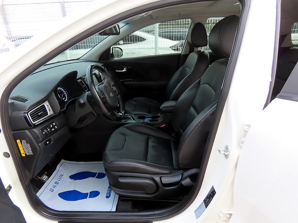 기아 니로 1.6 하이브리드 프레스티지 - 이미지 2