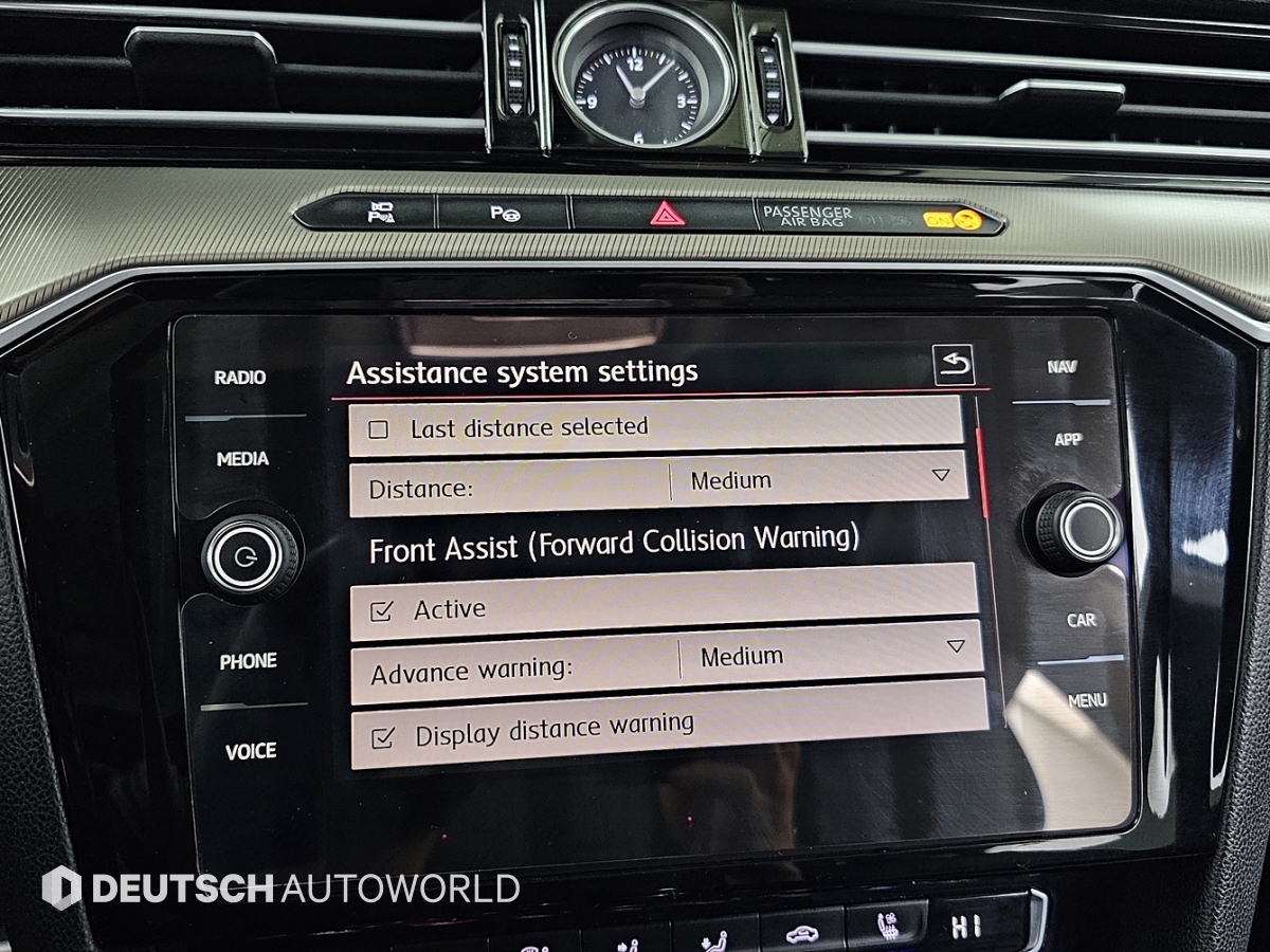 폭스바겐 아테온 2.0 TDI 엘레강스 프레스티지 - 이미지 2