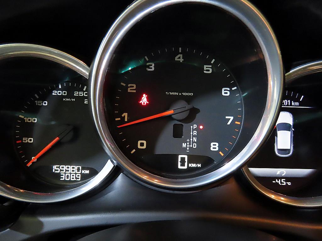 포르쉐 마칸 2.0 - 이미지 16