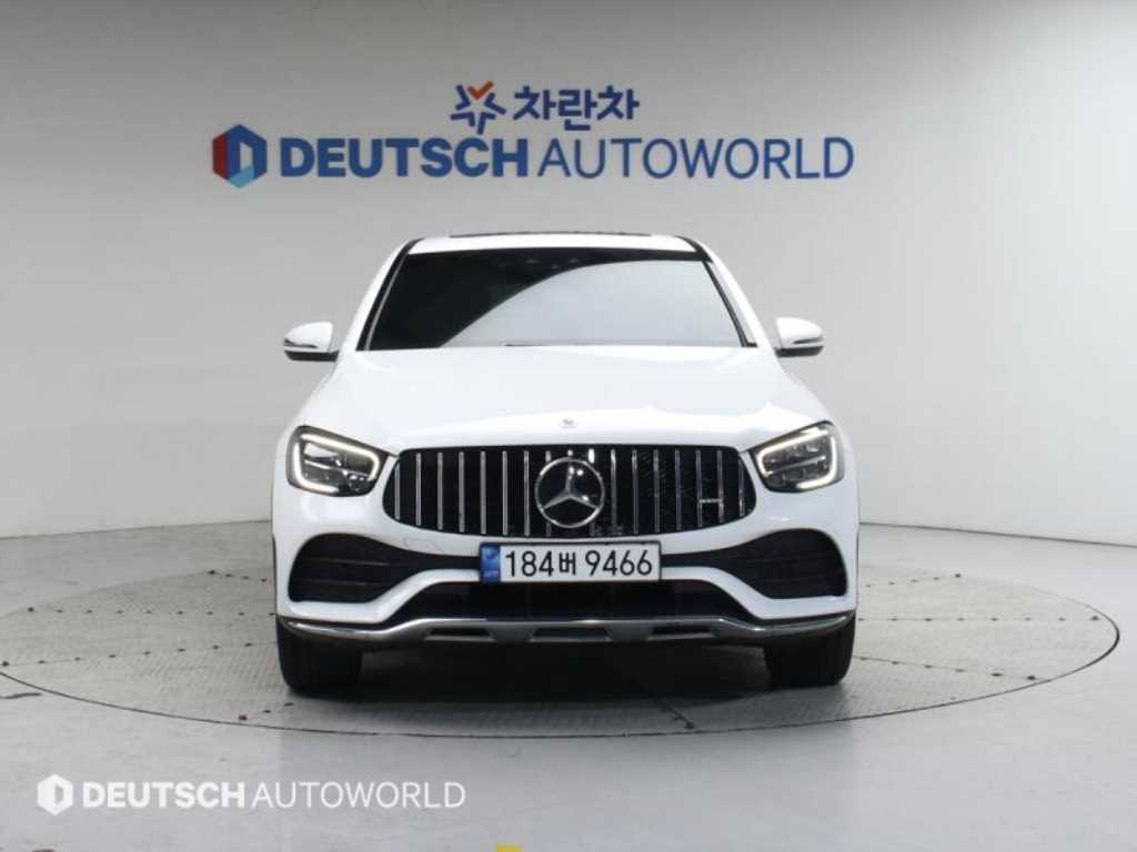 벤츠 GLC클래스 GLC 220d 4매틱 쿠페 - 이미지 9