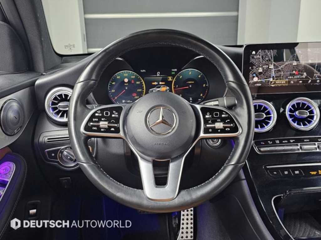 벤츠 GLC클래스 GLC 220d 4매틱 쿠페 - 이미지 13