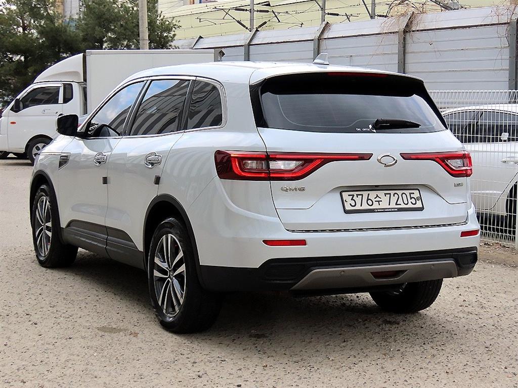 르노 (삼성) 더 뉴QM6 2.0 LPe LE - 이미지 3