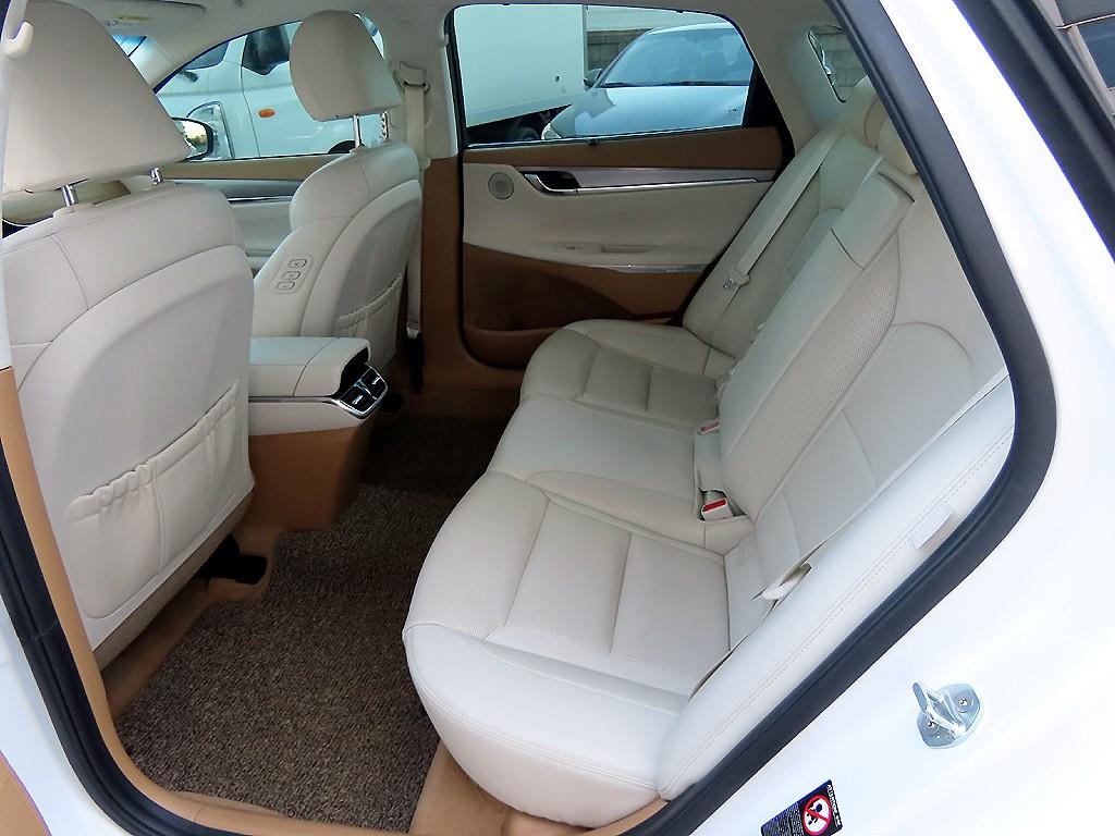 현대 더 뉴그랜저IG 가솔린 2.5 익스클루시브 - 이미지 2