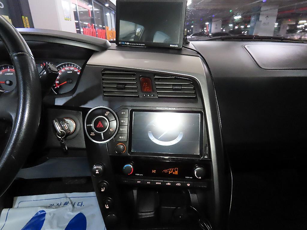 KG모빌리티(쌍용) 코란도 스포츠 CX7 4WD 패션 - 이미지 3