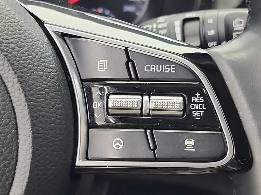 기아 셀토스 1.6 가솔린 2WD 노블레스 - 이미지 18