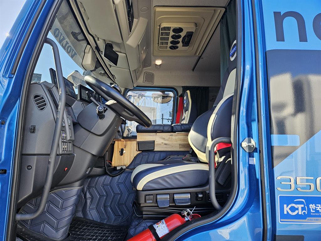 한국상용트럭 카고 13톤 - 이미지 13