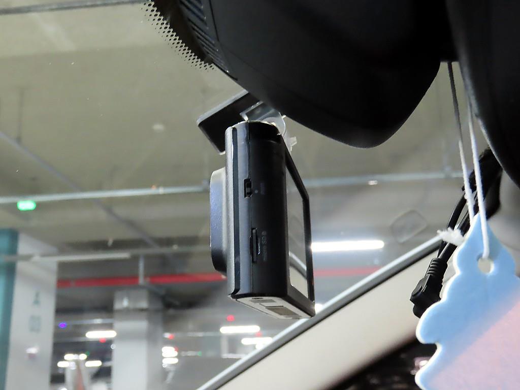 BMW 5시리즈(6세대) 520d xDrive - 이미지 5