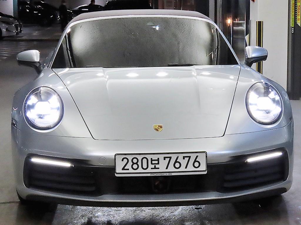 포르쉐 911(992) 카레라 카브리올레 - 이미지 13