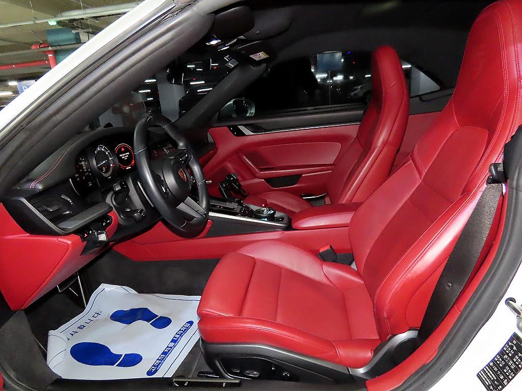 포르쉐 911(992) 카레라 카브리올레 - 이미지 6