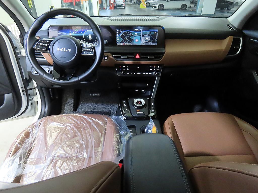 기아 더 뉴셀토스 1.6 가솔린 터보 2WD 시그니처 - 이미지 18