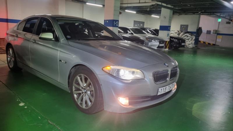 BMW 5시리즈(6세대) 528i - 이미지 2