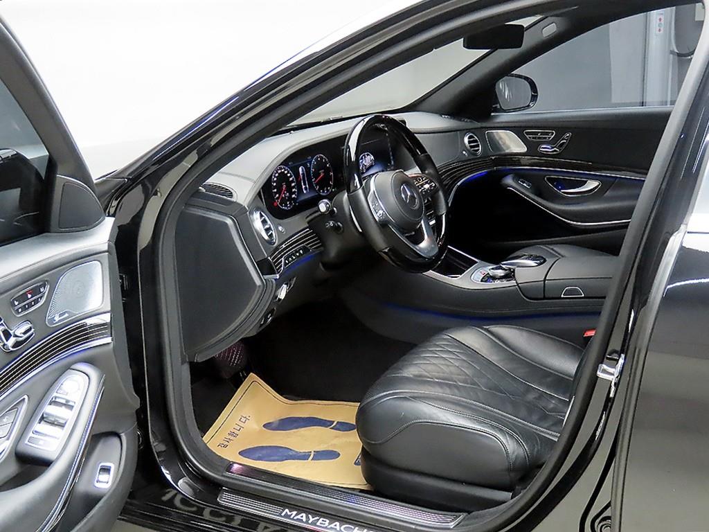 벤츠 S클래스(6세대) 마이바흐 S560 4매틱