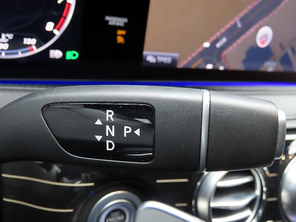 벤츠 S클래스(6세대) 마이바흐 S560 4매틱 - 이미지 15