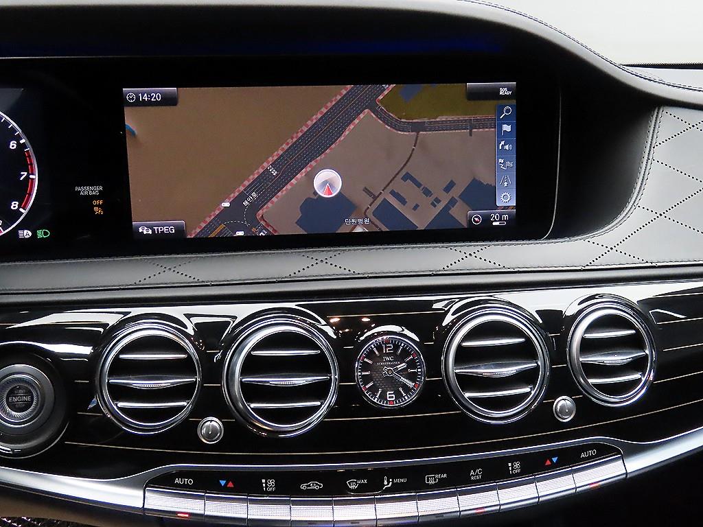 벤츠 S클래스(6세대) 마이바흐 S560 4매틱 - 이미지 16