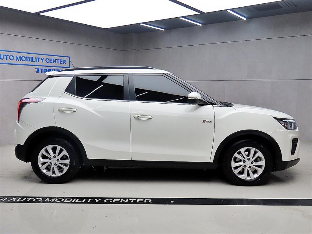 KG모빌리티(쌍용) 베리 뉴 티볼리 1.5 가솔린 2WD V3 - 이미지 17