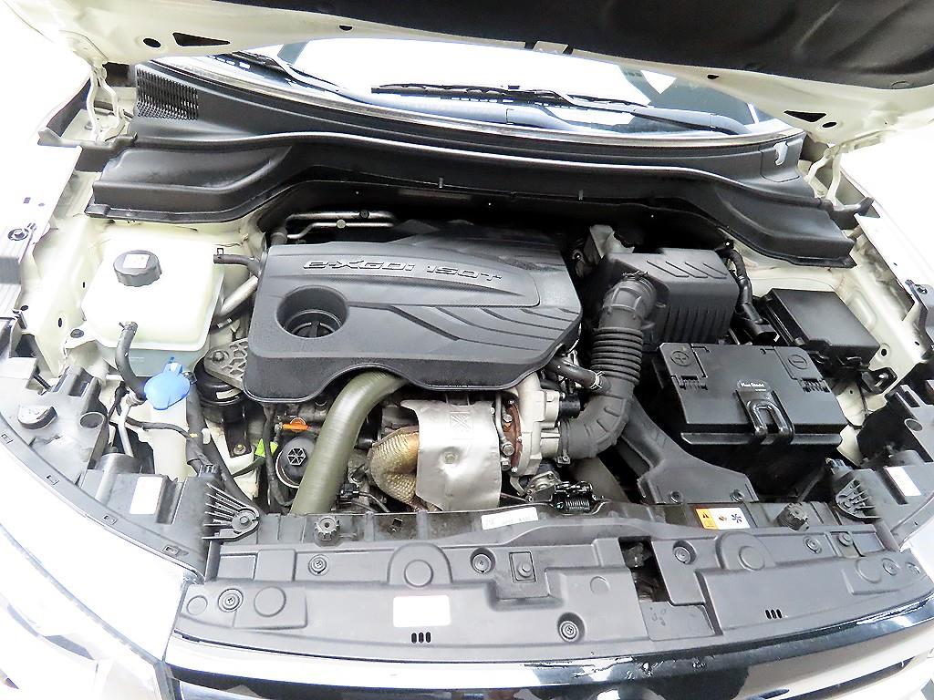 KG모빌리티(쌍용) 베리 뉴 티볼리 1.5 가솔린 2WD V3 - 이미지 20